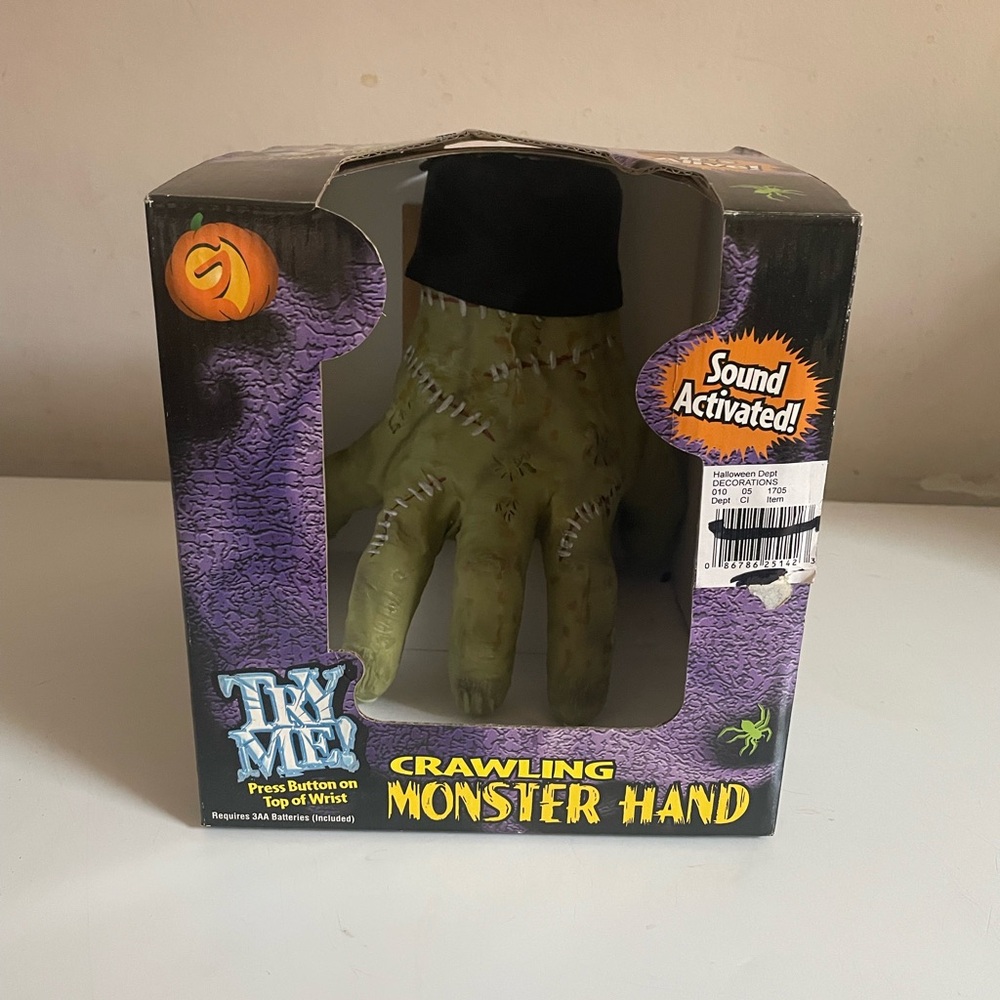 Gemmy Crawling Monster Hand Animatronic Halloween Sound Activated New Vtg 2002